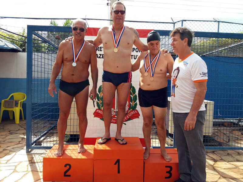 Atletas da natação de Tanabi conquistam três medalhas de ouro e uma de bronze no JORI 2018
