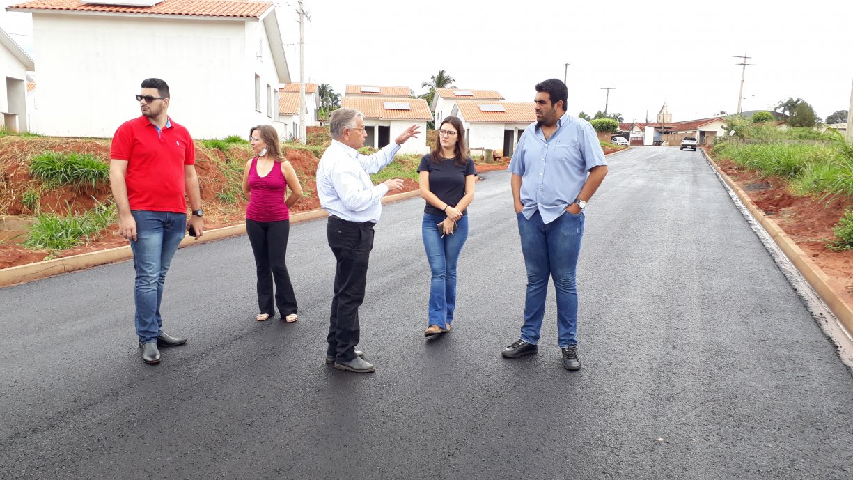Pavimentação da Rua Amadeu Cola no Bairro de Ibiporanga está finalizada
