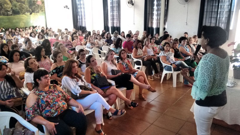 A Secretaria de Educação promoveu na última quinta-feira palestra com o tema Habilidades Socioemocionais 