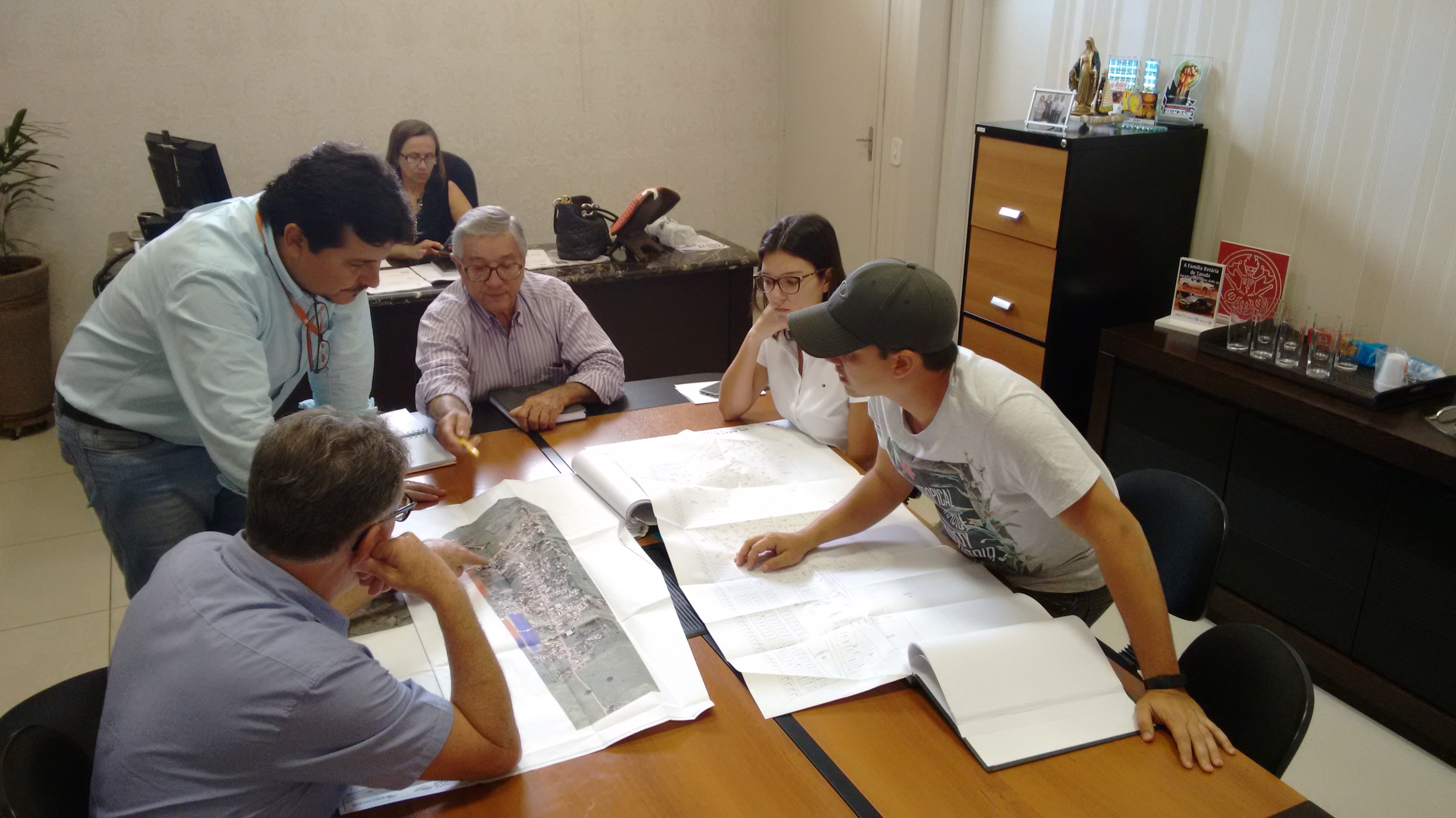 Prefeitura de Tanabi e ITESP iniciam levantamento topográfico para regularização do bairro Sitio do Estado