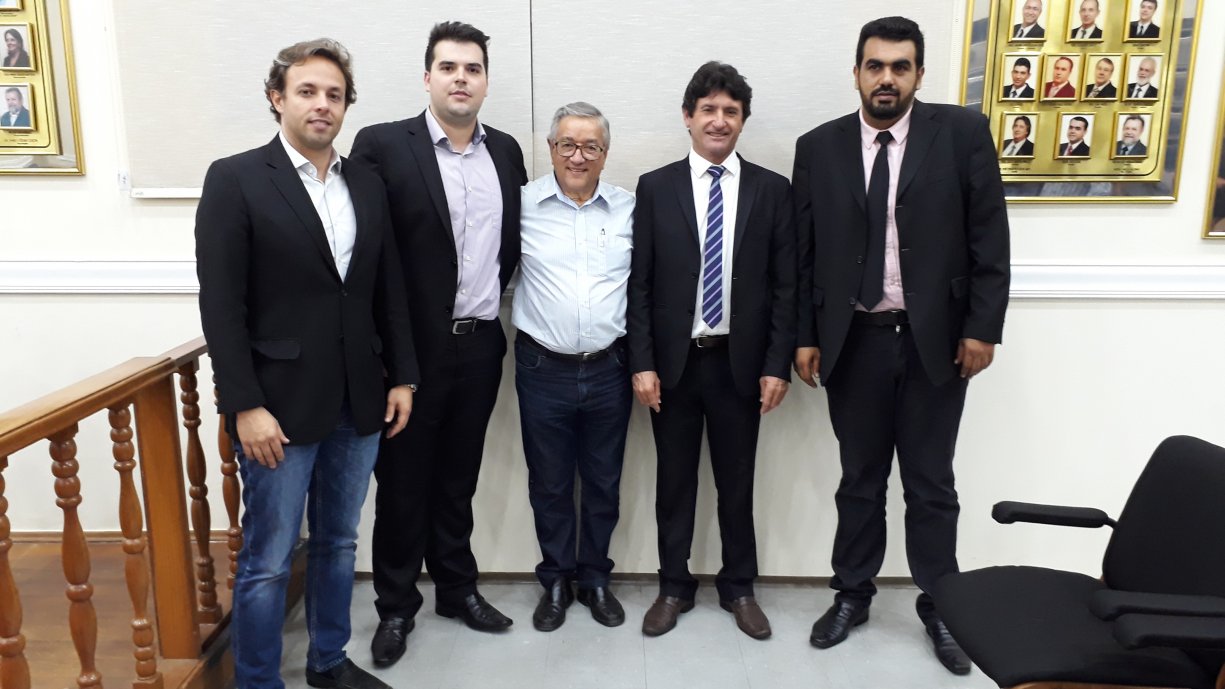Prefeito Norair Cassiano é absolvido em processo de cassação na Câmara