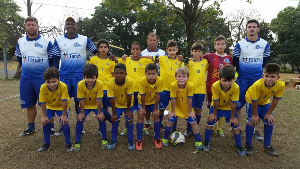 Equipes de futebol sub-10 e sub-12 de Tanabi vencem e já estão nas semifinais da COPA AME