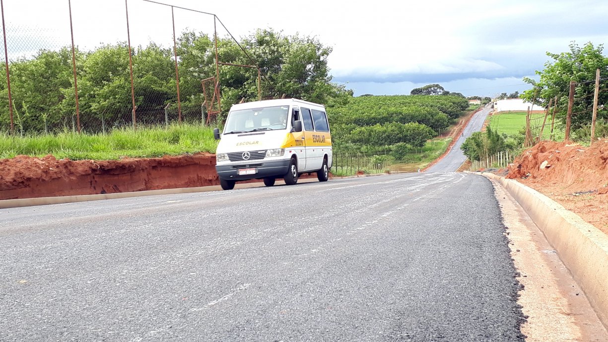 Trânsito liberado Prefeitura finaliza a pavimentação da Avenida José Vieira de Souza
