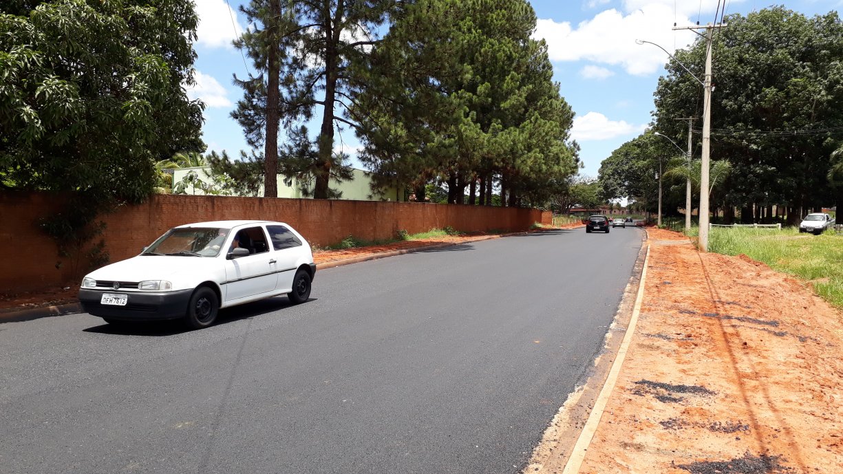 Prefeitura finaliza obra de pavimentação da Rua Acácio Lemes de Faria