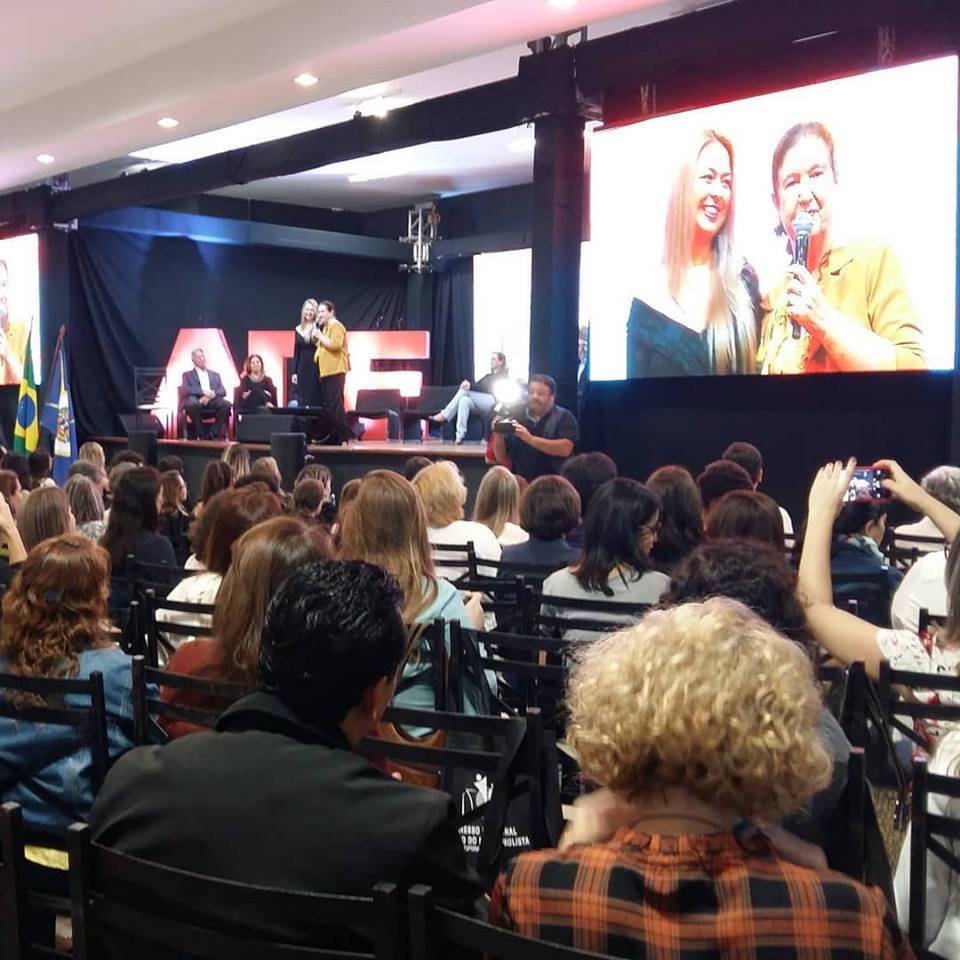 Tanabi está participando do Congresso Internacional de Educação em Votuporanga